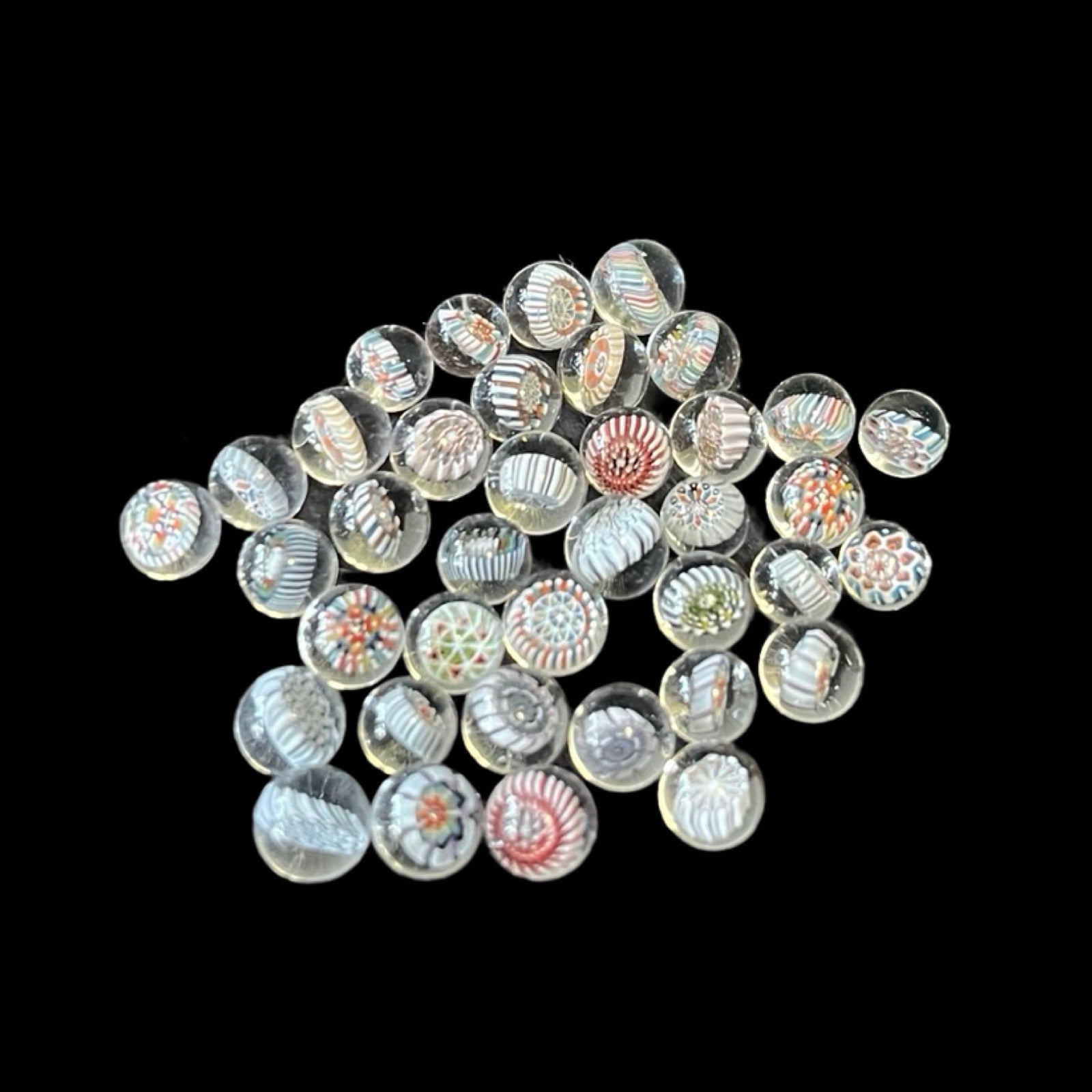 Steve H Glass - Solo Millie Pearls 6mm Assorted (2pc)